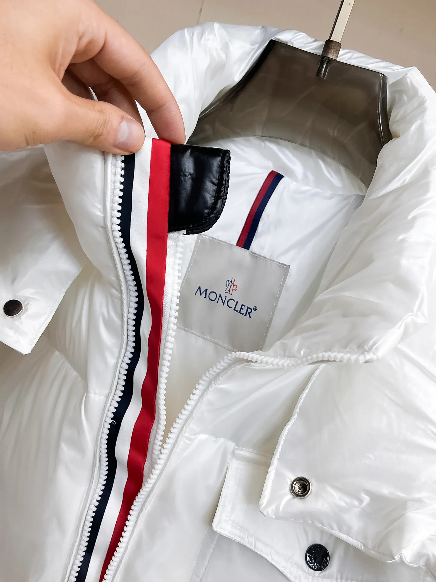 2026 New Arrival 。 Premium ， 90 Classic Logo ， ， ，Lightweight ， ， ！ ， ！ ， ， ， 。 ， ， ， ， ， 。 ！ Same Style Series！Sizes：M-3XL